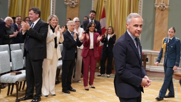 Le milieu des affaires surveille les portefeuilles clés du cabinet