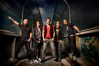 Le Groupe Evenko élargit désormais son offre et vise également les petits marchés. Photo: Site web officiel de Simple Plan.