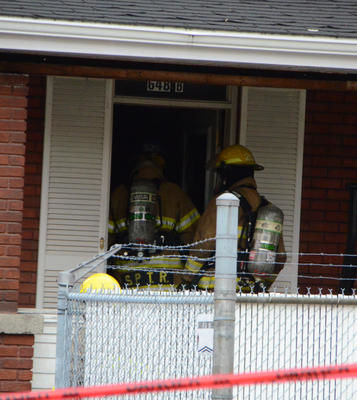 L'incendie s'est déclaré au 648, rue St-François-Xavier à Trois-Rivières. Trois-Rivières le 7 november 2011. NICOLAS DUCHARME/L'ÉCHO DE TROIS-RIVIÈRES/AGENCE QMI