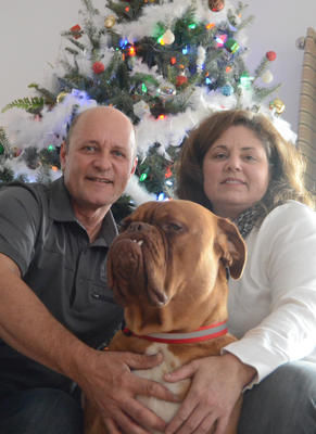 C est grâce à l aide de plusieurs samaritains que Jessy Paillé et Claude Vadeboncoeur pourront célébrer Noël dans leur nouvelle résidence. Trois-Rivières le 4 décembre 2011. NICOLAS DUCHARME/L'ÉCHO DE TROIS-RIVIÈRES/AGENCE QMI