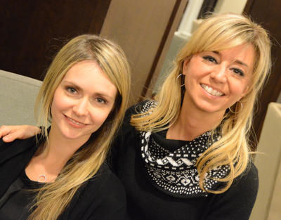 Cynthia Simard et Mylène Paradis ont vécu des moments inoubliables grâce à leur participation au concours Mannequin d'un jour. Trois-Rivières le 14 décembre 2011. NICOLAS DUCHARME/L'ÉCHO DE TROIS-RIVIÈRES/AGENCE QMI
