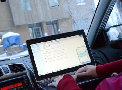 Il a été très facile pour le journaliste de L Écho de se connecter a des réseaux sans fils sans même sortir de sa voiture. Trois-Rivières le 16 janvier 2012. NICOLAS DUCHARME/L'ÉCHO DE TROIS-RIVIÈRES/AGENCE QMI