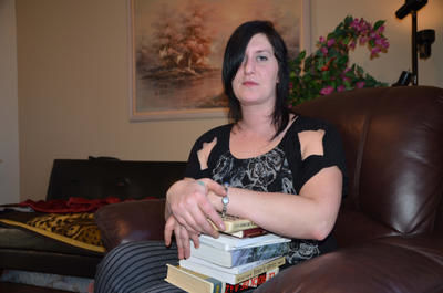 Annie Moreau a écopé d'une peine de 11 jours de prison pour des livres non retournés à la bibliothèque de Repentigny. Photo prise à Shawinigan le 20 janvier 2012. FANNIE BROUILLETTE/L'ÉCHO DE SHAWINIGAN/AGENCE QMI
