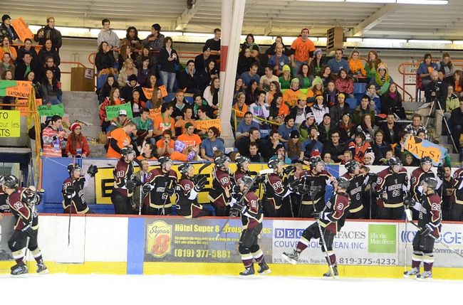 Les Stingers ont toujours trouvé le moyen de connaître du succès au Colisée de Trois-Rivières.
