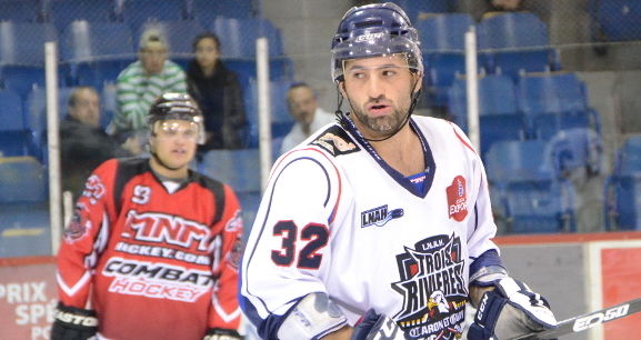Curtis Tidball avait joint les rangs du Caron et Guay la saison dernière.