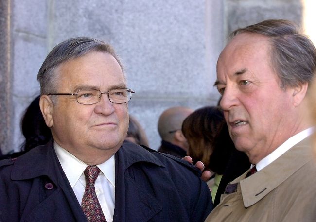 Yves Duhaime (droite), en compagnie de son ancien collègue au cabinet des ministres, Jean Garon.