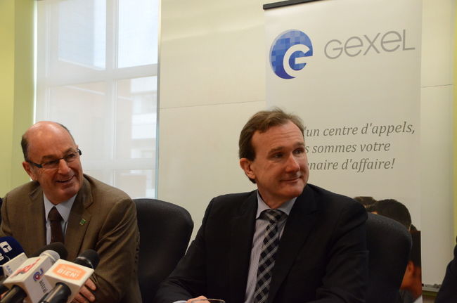 Yves Lévesque, maire de Trois-Rivières, et le président et chef de la direction de Gexel, Paul Trihey, lors de l’annonce officielle de la venue de l’entreprise à Trois-Rivières.