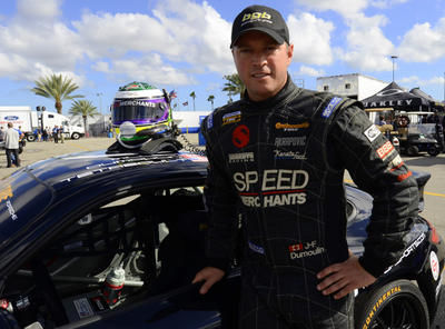 Jean-François Dumoulin à Daytona pour une course le 27 janvier 2012. PHOTO COURTOISIE