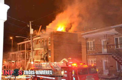 Un incendie a fait rage dans un logement de la rue Montcalm à Trois-Rivières. Photo : infotroisrivieres.com