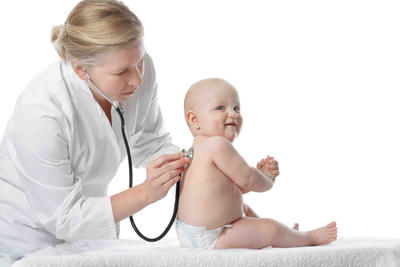 Les enfants souffrent du manque de médecins spécialistes