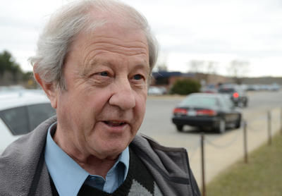 Le président de l exécutif du PQ dans Nicolet-Bécancour, Raymond Dion, indique que le candidat péquiste lors des prochaines élections devrait être connu avant la fin du mois d avril. Trois-Rivières le 5 avril 2012. NICOLAS DUCHARME/L'ÉCHO DE TROIS-RIVIÈRES/AGENCE QMI
