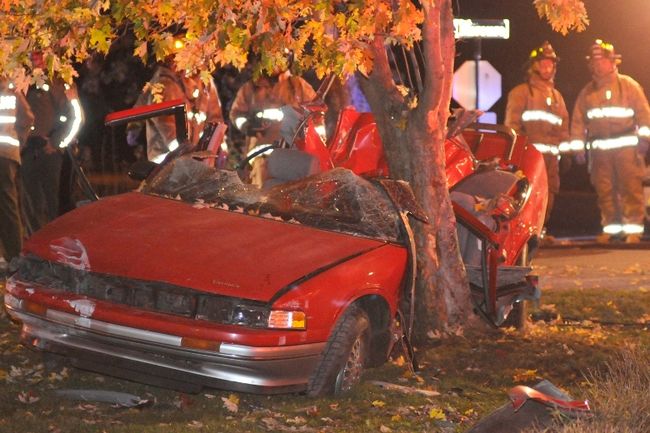 La mort de quatre jeunes hommes dans un accident sur le boulevard Mercure à Drummondville le 10 octobre 2010 est évoquée dans le film "Dérapages"