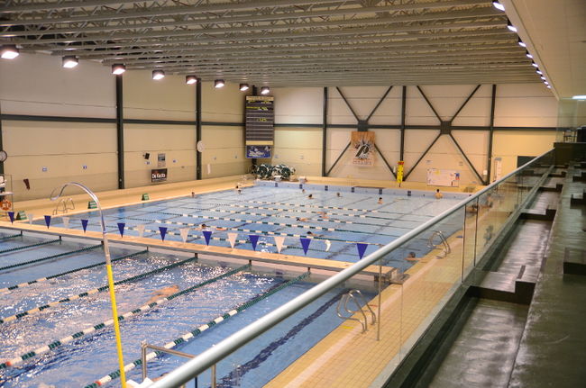 La construction d'un bassin de « dénagement » à la piscine du CAPS permettrait la présentation de compétition d'envergure internationale à Trois-Rivières.