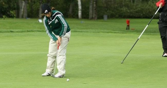 La golfeuse Noémie Chapdelaine représentera l'UQTR en solo au Championnat canadien de golf universitaire.