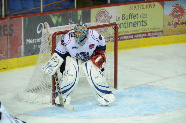 Joueur par excellence du circuit Godin la saison dernière, Julien Ellis enfilera dorénavant le gilet du HC Carvena de Sorel-Tracy.