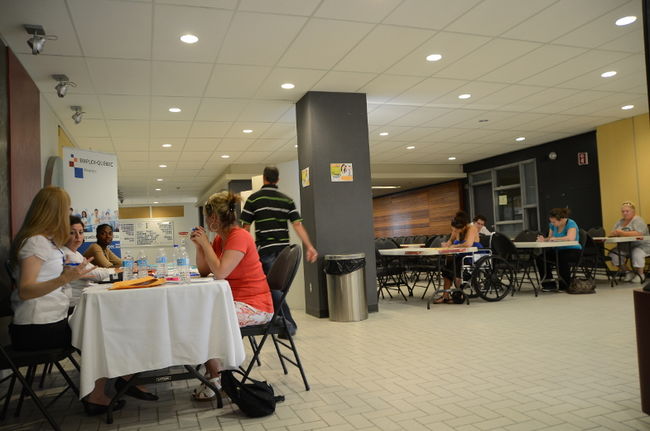 Environ de 250 candidats se sont présentés aux portes ouvertes de Gexel, mardi à Trois-Rivières.