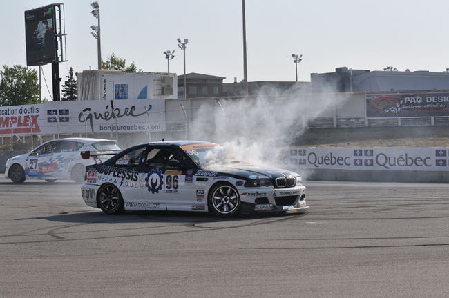 Marc-Antoine Camirand a fait explosé son moteur après sa victoire en CTCC en tentant de faire des <i>beignes</i>