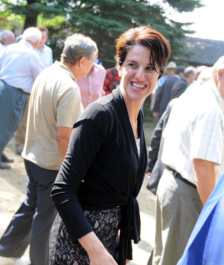 Djemila Benhabib compte sur une avance de neuf points de pourcentage selon un sondage Cible recherche/Quebecor Media Mauricie