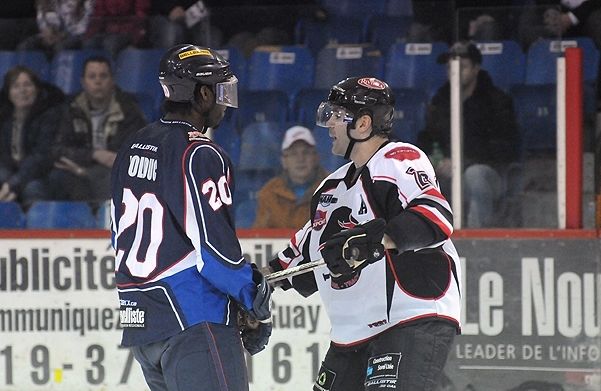 Elle est terminée l'époque où Tommy Bolduc et Thomas Bellemare se faisaient face sur la patinoire. Les deux hommes évolueront pour le Caron et Guay la saison prochaine.