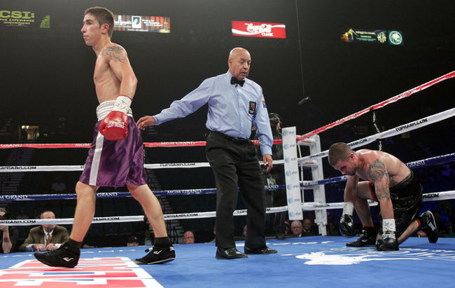 Mikael Zewski avait passé le K.-O. à John Ryan Grimaldo lors de son dernier combat, le 9 juin dernier.