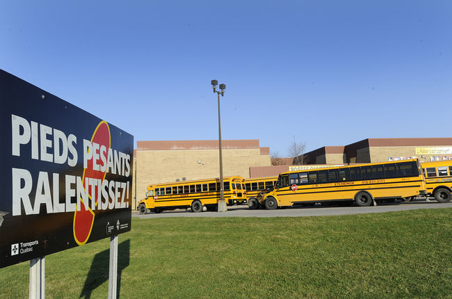 L’ATEQ rappelle de ralentir en présence d’un autobus ou d’une zone scolaire
