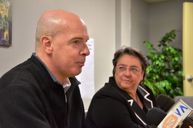 À moins de cinq jours du vote, André Carle a choisi de donner son appui à Sylvie Tardif.