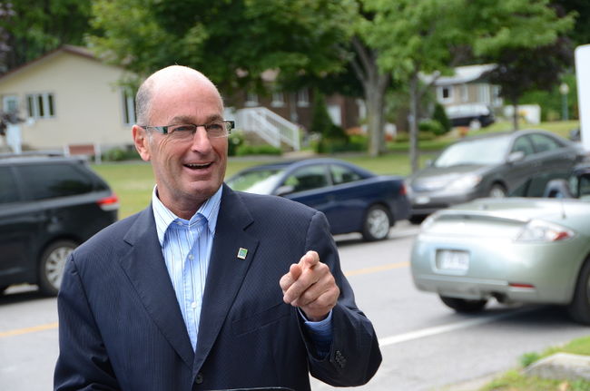 Le maire Yves Lévesque a le pied pesant: il a été arrêté 20 fois depuis 2002, dont 18 fois pour excès de vitesse.