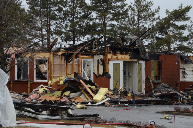 Une grande partie de la Villa des Colombes a été complètement ravagée par les flammes lundi soir.