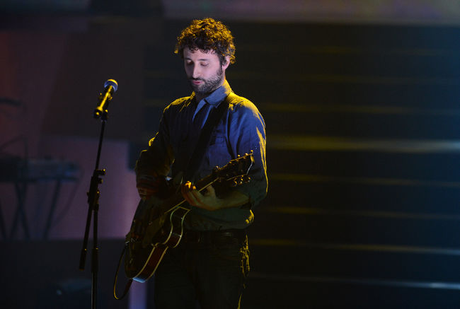 Louis-Jean Cormier sera de passage au Festivoix le 27 juin. L’artiste a remporté un Juno le 21 avril dernier pour son album Le treizième étage, dans la catégorie album francophone de l’année.