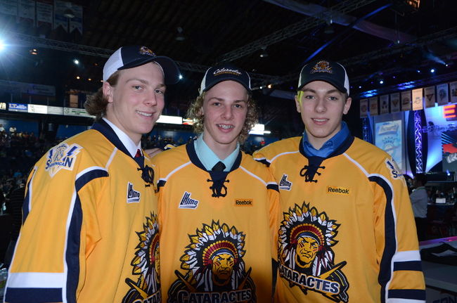 James Phelan, Brandong Gignac et Nicholas Welsh ont été repêchés en deuxième ronde par les Cataractes.