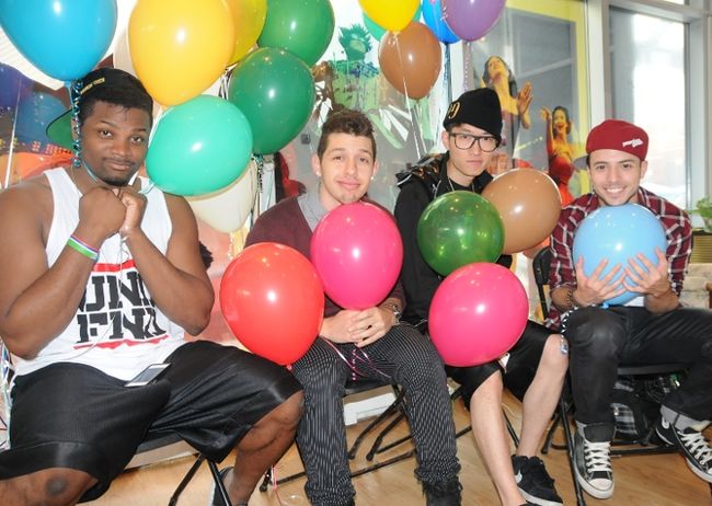 I.aM.mE Crew composé de Brandon Harrell, Philip Chbeeb, Di Moon Zhang et Emilio Dosal.