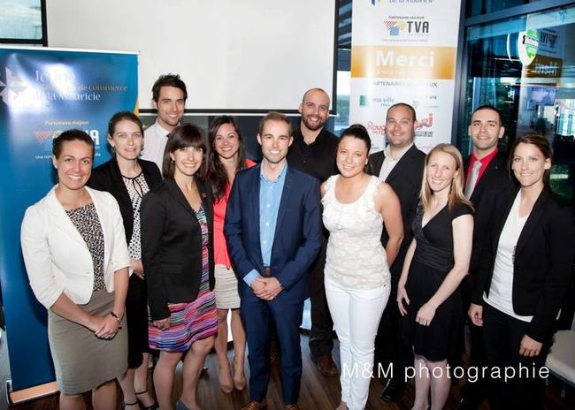 Le nouveau conseil d’administration de la JCCM composé de Marie-Karelle Croteau, Julie Comtois, Francis Desrochers, Marili B. Desrochers, Alexandrine Garceau, Me Justin Trudel, David Nollet, Andréanne Guilbert, Mathieu Lahaye, Anik Pellerin, Alexandre Baril et Marie-Ève Bellerive. 