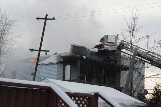 L'incendie se serait déclaré dans la cuisine de l'appartement du deuxième étage.