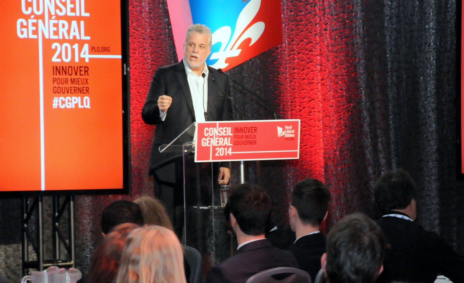 Conseil général du PLQ, 18 octobre, Delta de Trois-Rivières : le premier ministre et chef du PLQ, Philippe Couillard motive ses troupes.