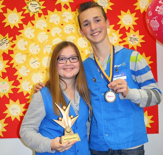 Éloïse Beaupré, enfant-champion 2015 et David Cloutier, enfant-champion 2014.