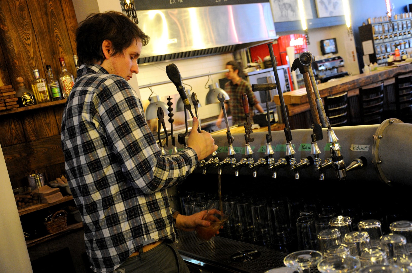 Le Temps d'une Pinte dans le Guide Restos Voir 2015