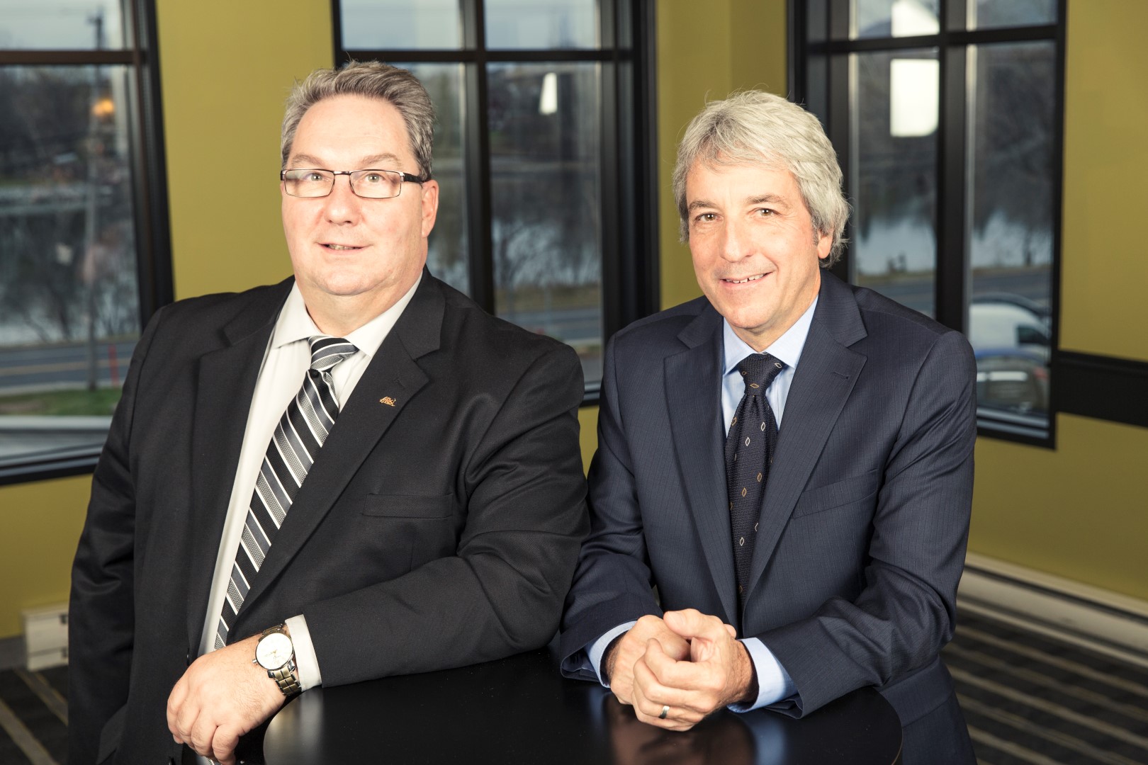 Mario Vincent, des restaurants Maman Fournier et Vincenzo Pasta & Grill (Trois-Rivières, Cap-de-la-Madeleine et Victoriaville) et Claude Gauthier, du restaurant Castel des Prés (Trois-Rivières).