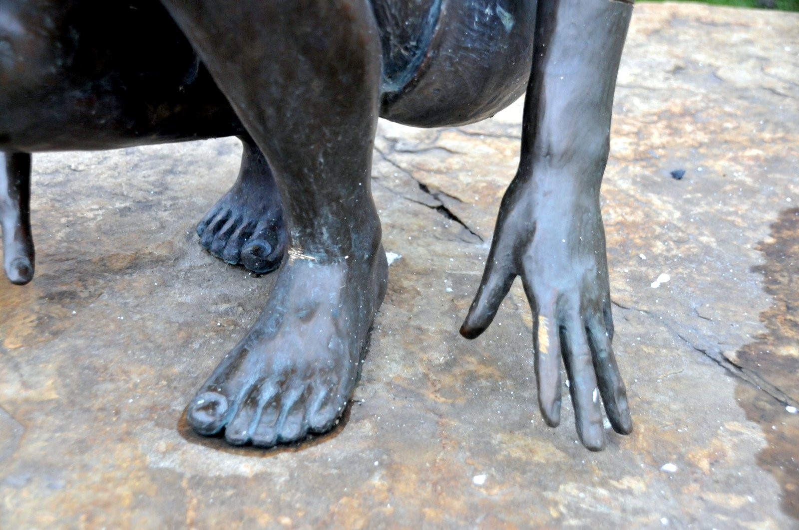 Une statue de bronze arrachée du parc Woodyatt