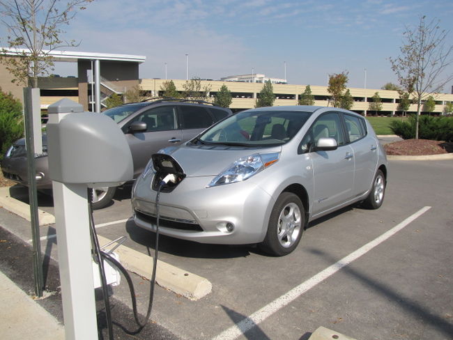 Quatre municipalités vont participer à une étude de marché sur l’implantation d’un système d’autopartage de voitures électriques en milieu rural. 

