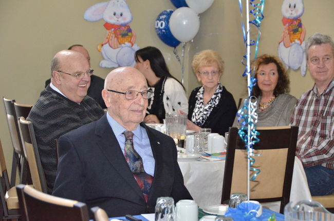 J.-Réal Desrosiers était touché par la fête donnée en son honneur lundi midi