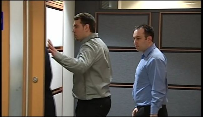 Jean-Philippe Couture et Jean Fortin en entrant dans la salle d’audience vendredi matin