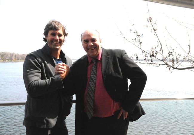 Le président d’honneur de la Classique de canots, Richard Dober Jr, et le président du conseil d’administration, Stéphane Boileau.