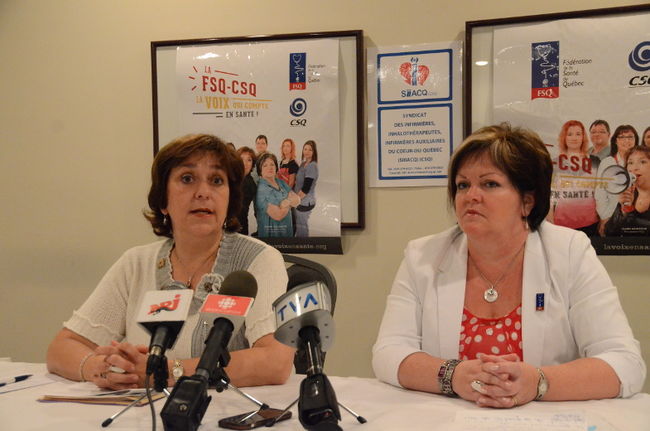 De gauche à droite: Claire Montour, présidente de la FSQ-CSQ, et Andrée Guillemette, présidente du SIIIACQ-CSQ. 