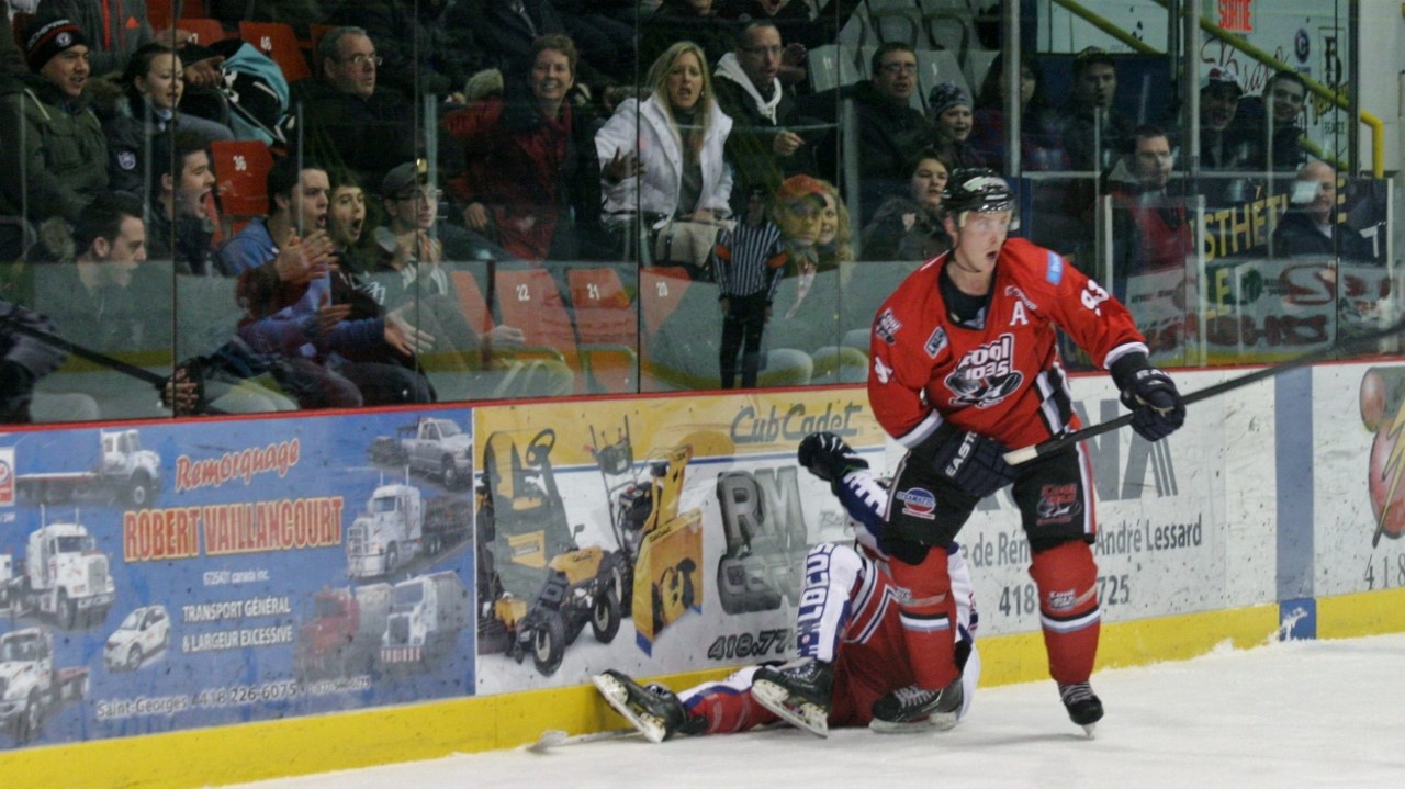 Le Blizzard Cloutier Nord-Sud s'incline 5 à 3