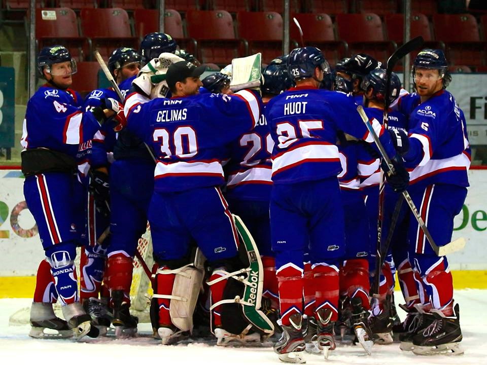 Le Blizzard offre une victoire en fusillade aux nouveaux entraîneurs