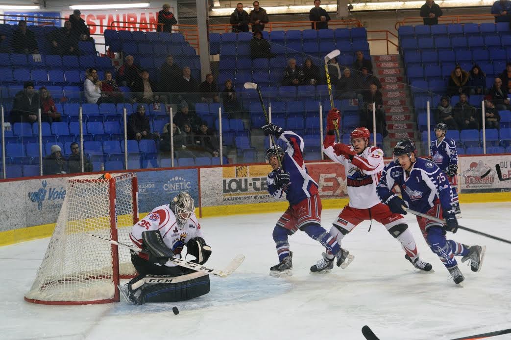 L'indiscipline coule le Blizzard contre Cornwall