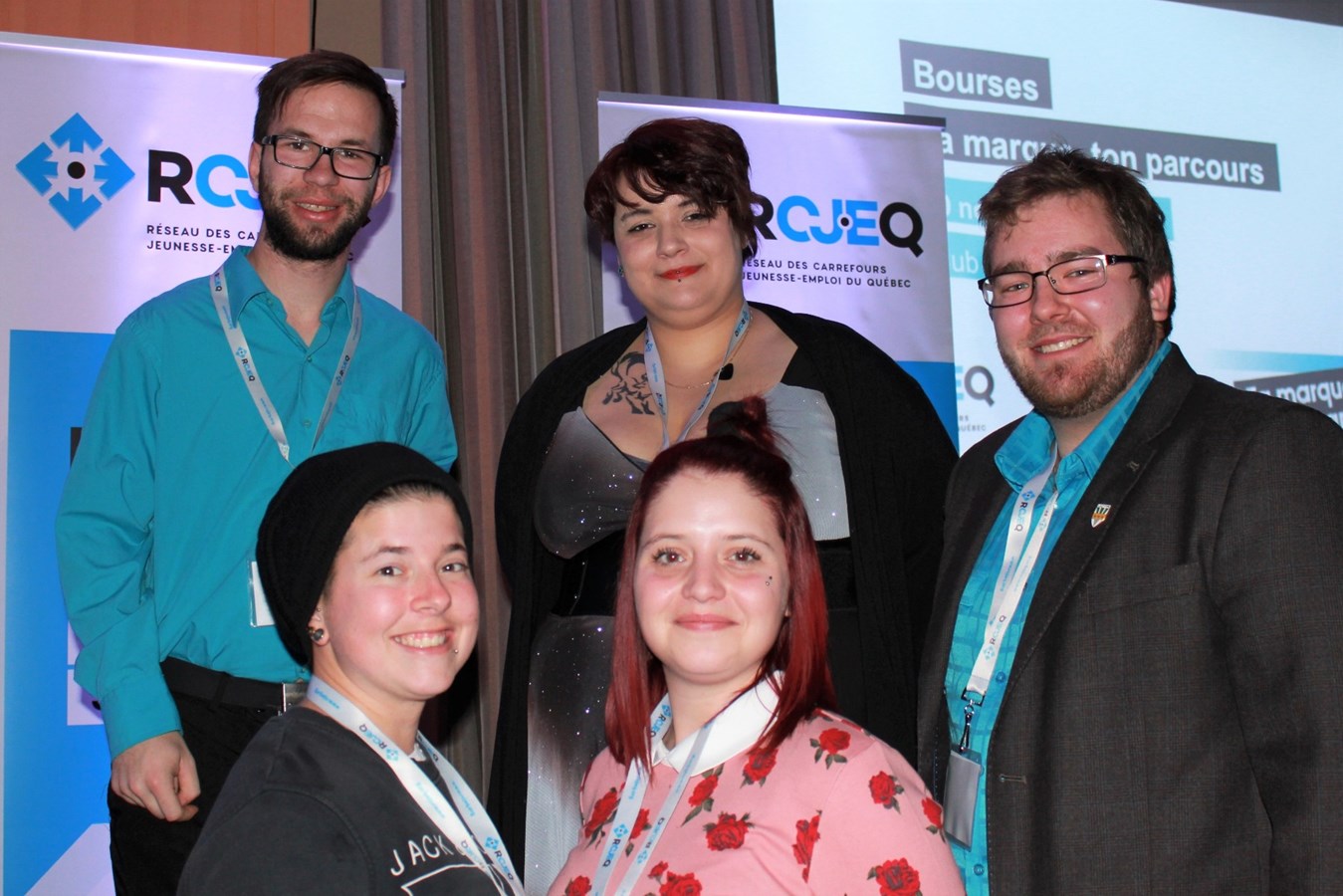 Claudia Mongrain (CJE Trois-Rivières/MRC des Chenaux), Jo-Annie Juneau (CJE Shawinigan). 2e rangée : Anthony Constantin (CJE Shawinigan), Nelka Marcotte (CJE MRC de Maskinongé) et Mikaël Beaudet (CJE Trois-Rivières/MRC des Chenaux).