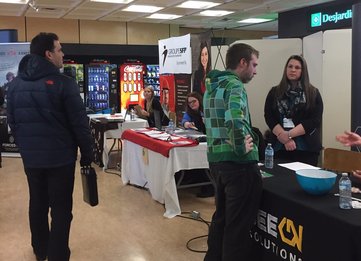 Plus de 300 visiteurs au rendez-vous au StagEmploi 2017 de l’UQTR