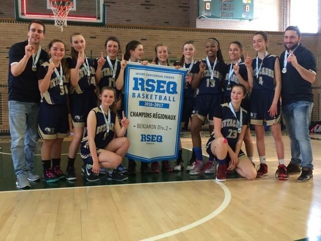 En route vers les championnats provinciaux pour quatre équipes de basketball de l’Académie les Estacades