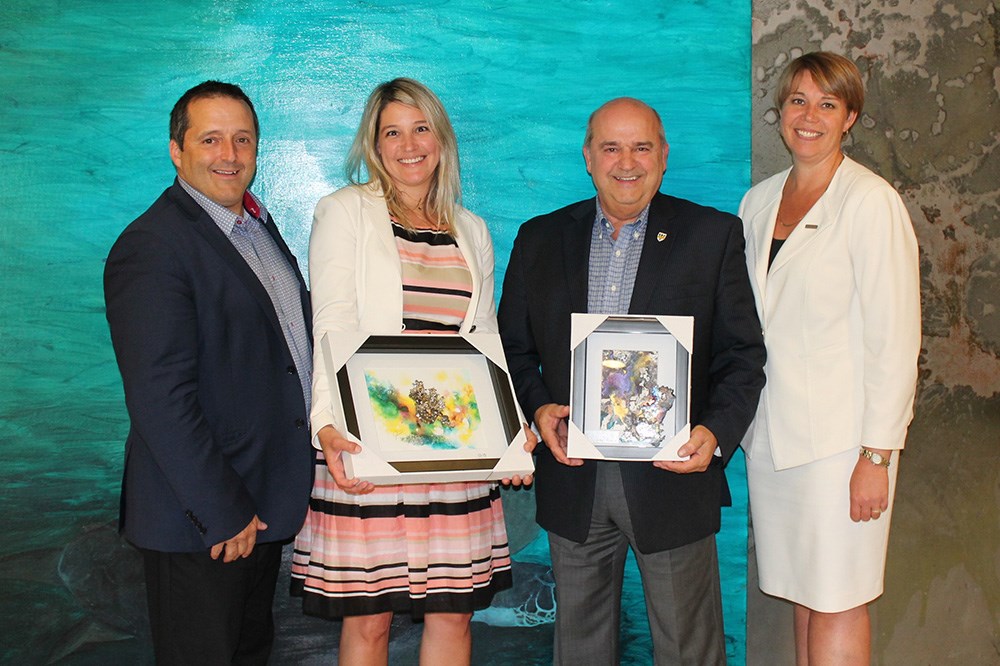 Louis Gendron, directeur général, Karine Provencher, administratrice sortante, Robert Ricard, administrateur sortant et Caroline Gauthier, présidente du conseil d’administration.